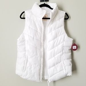 NWT White Puffer Vest